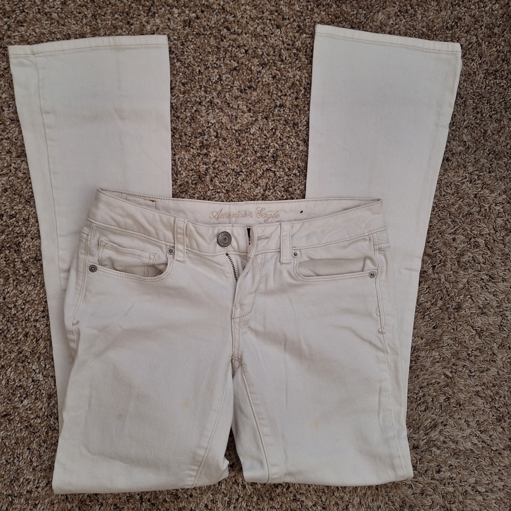 American Eagle White Flare Skinny Jeans